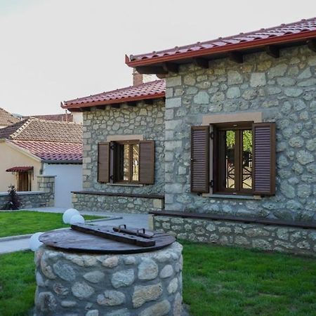 Guesthouse Pyxari カランバカ エクステリア 写真
